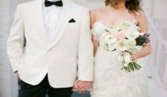 简洁朋友圈宣布结婚